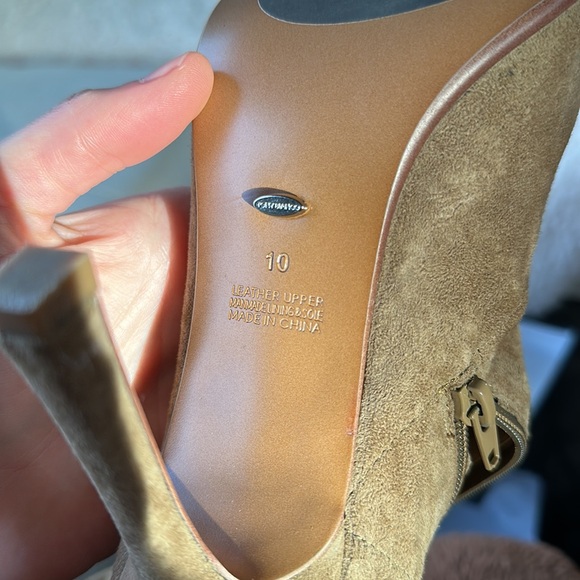 Tony Bianco Hamlet suede boots beige - Picture 15 of 15